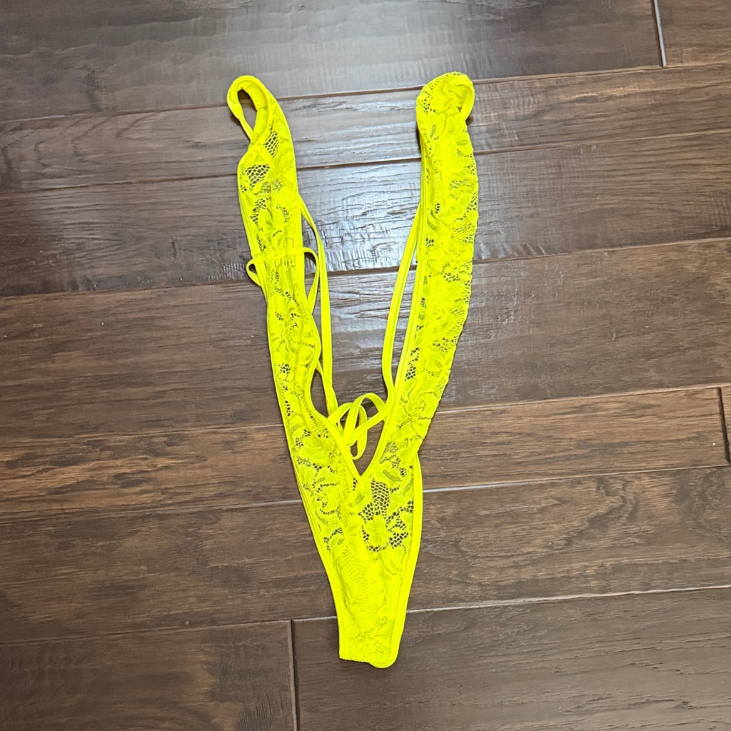 Lace Bodysuit Neon Yellow